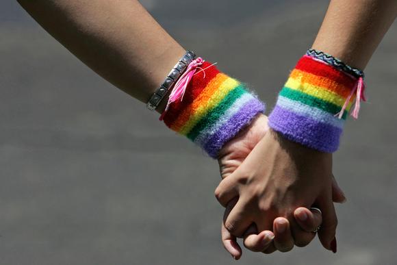 0621N-LGBT_article_main_image